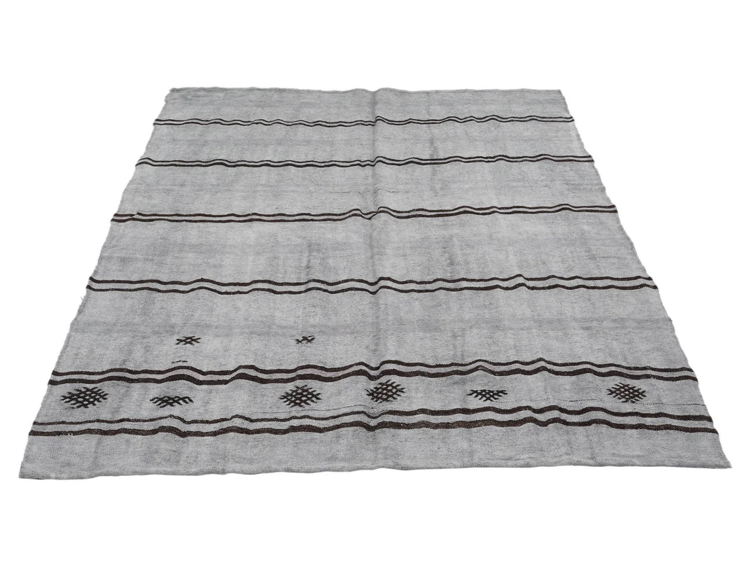 Blue Turkish Kilim Rug 5' 7" x 8' 5" Flat-Weave | No. VR25836