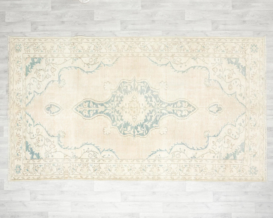Beige Turkish Oushak Rug 9' 2" x 5' 7" Hand-Knotted | No. VR25879