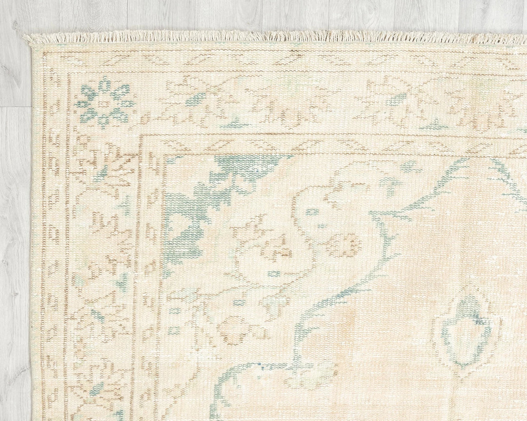 Beige Turkish Oushak Rug 9' 2" x 5' 7" Hand-Knotted | No. VR25879