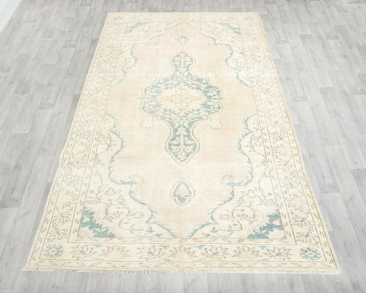 Beige Turkish Oushak Rug 9' 2" x 5' 7" Hand-Knotted | No. VR25879