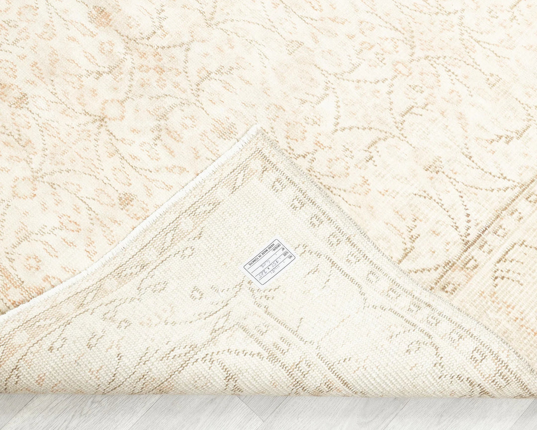 Beige Turkish Oushak Rug 5' x 8' 8" Hand-Knotted | No. VR26216