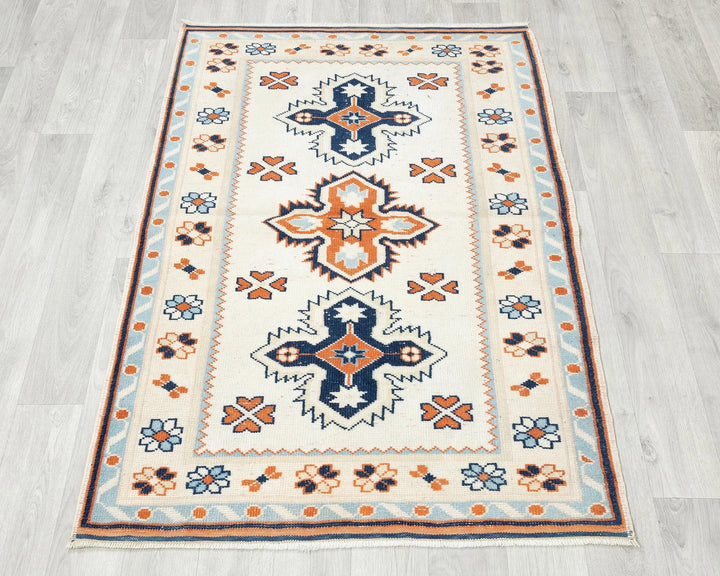 Oushak Rug 3' 1" x 4' 4" | No. VR26299