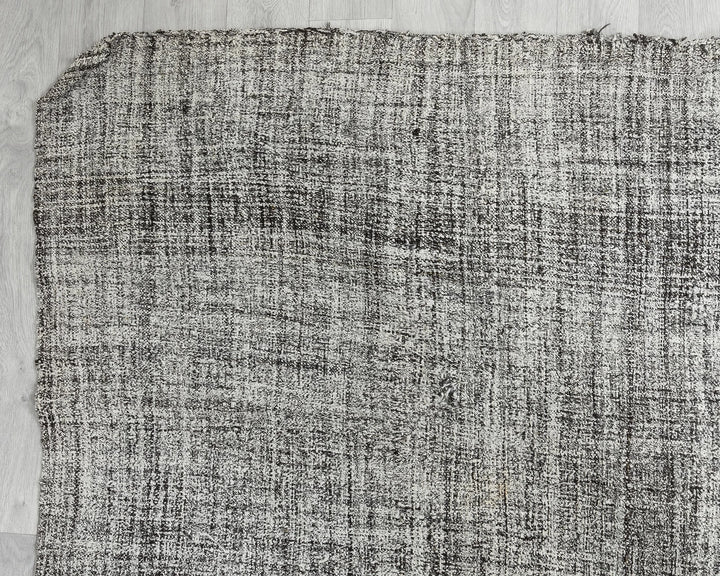 Black Turkish Kilim Rug 6'8" x 8'8" Flat-Weave border