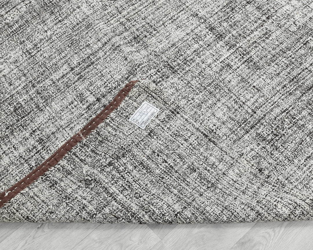 Black Turkish Kilim Rug 6'8" x 8'8" Flat-Weave texture