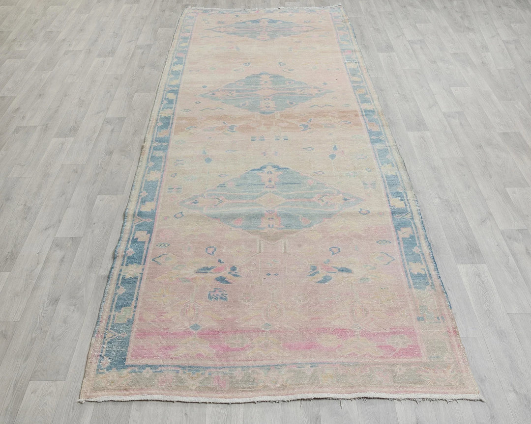 Blue Runner Rug 4' 6" x 11' 2" | No. VR26644