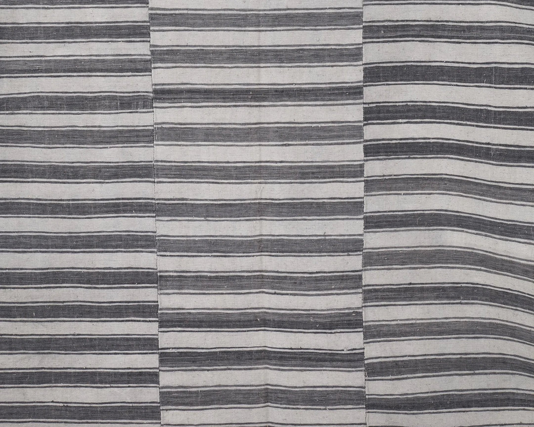 Brown Turkish Kilim Rug 5' 5" x 7' 10" Flat-Weave | No. VR26936