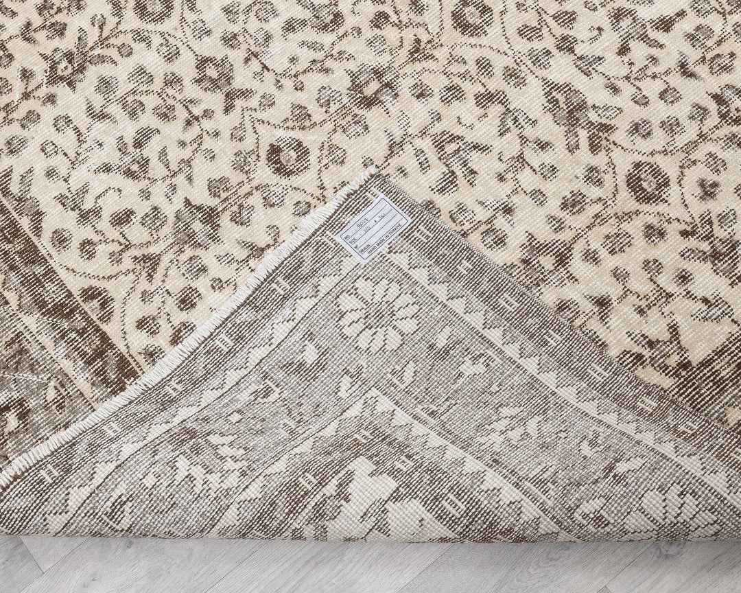 Beige Turkish Oushak Rug 6' 11" x 9' 10" Hand-Knotted | No. VR27250