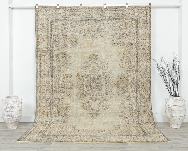 Beige Turkish Oushak Rug 6'8" x 9'2" Hand-Knotted | No. VR27254