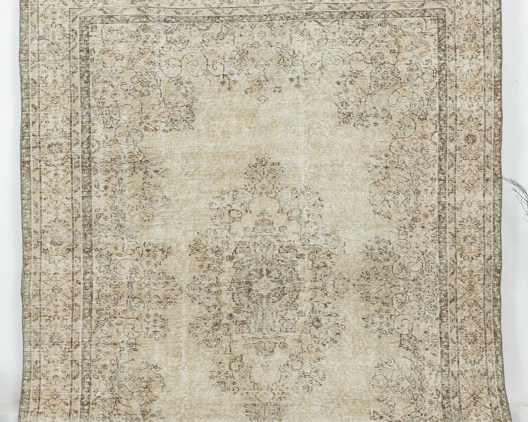 Beige Turkish Oushak Rug 6'8" x 9'2" Hand-Knotted | No. VR27254