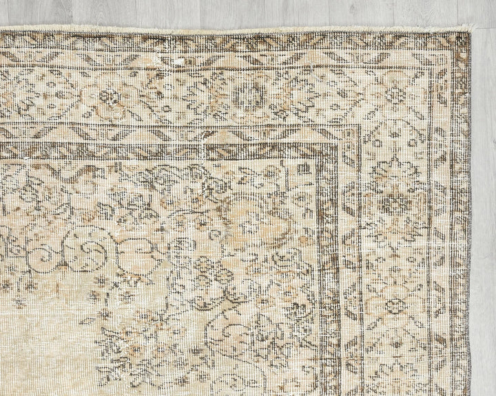 Beige Turkish Oushak Rug 6'8" x 9'2" Hand-Knotted | No. VR27254