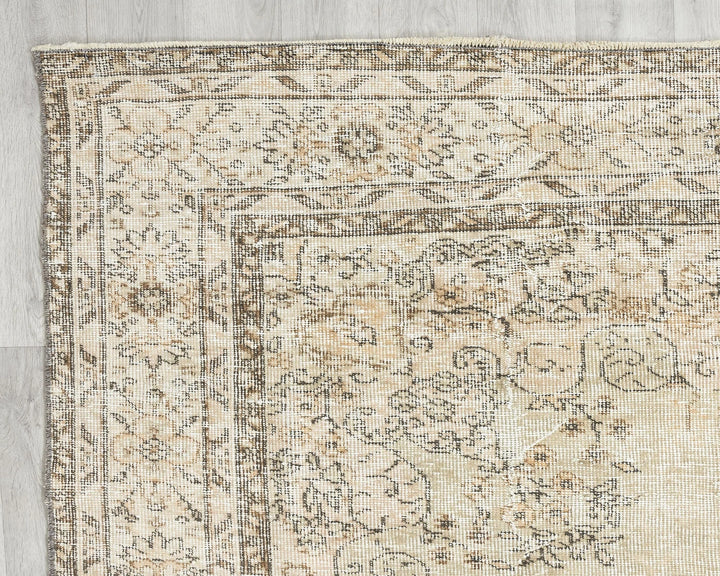 Beige Turkish Oushak Rug 6'8" x 9'2" Hand-Knotted | No. VR27254