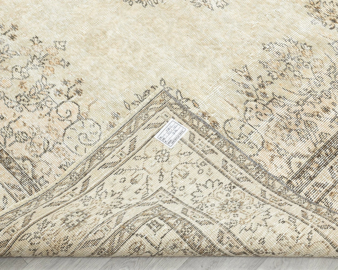 Beige Turkish Oushak Rug 6'8" x 9'2" Hand-Knotted | No. VR27254