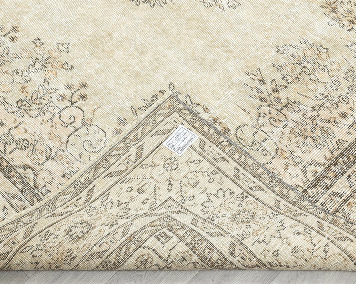 Beige Turkish Oushak Rug 6'8" x 9'2" Hand-Knotted | No. VR27254