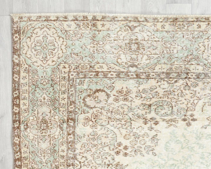 Beige Turkish Oushak Rug 7' x 9' 11" Hand-Knotted | No. VR27327