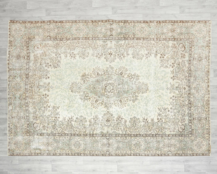 Beige Turkish Oushak Rug 7' x 9' 11" Hand-Knotted | No. VR27327