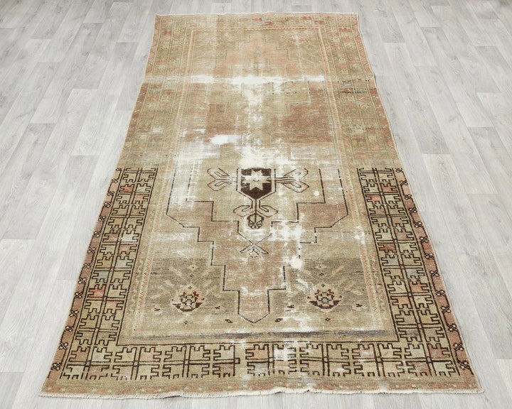 Muted Oushak Rug 3' 11" x 8' | No. VR27489