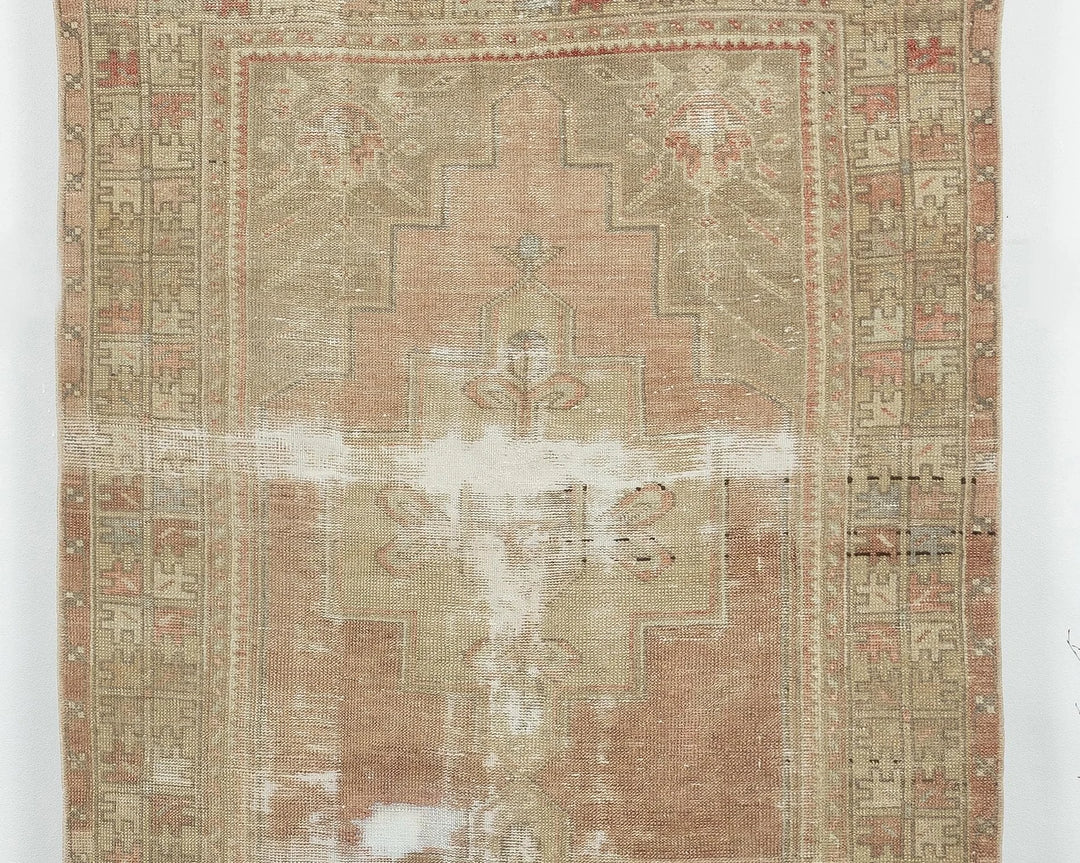 Muted Oushak Rug 3' 11" x 8' | No. VR27489