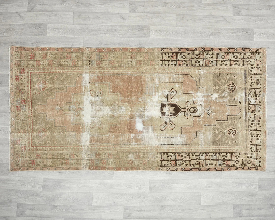 Muted Oushak Rug 3' 11" x 8' | No. VR27489