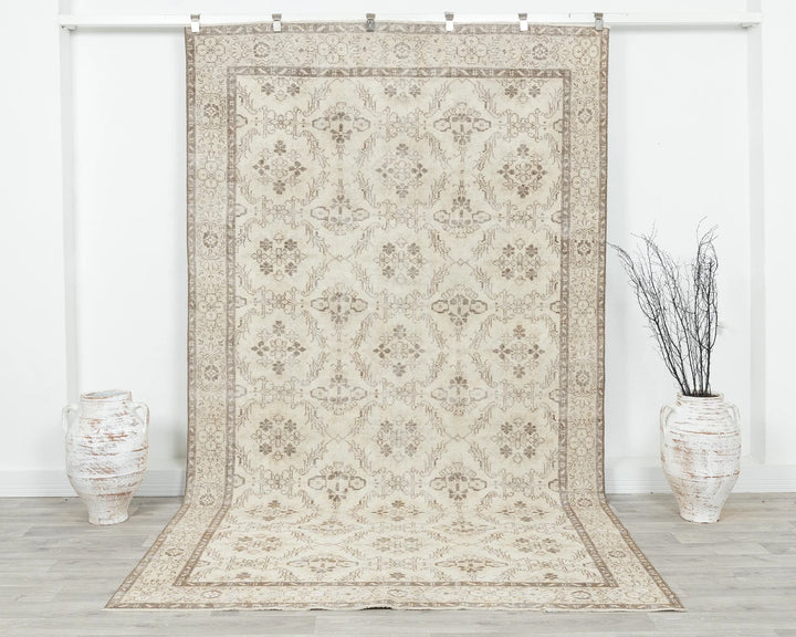 Beige Turkish Oushak Rug 5' 11" x 10' 5" Hand-Knotted | No. VR27516
