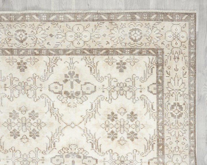 Beige Turkish Oushak Rug 5' 11" x 10' 5" Hand-Knotted | No. VR27516