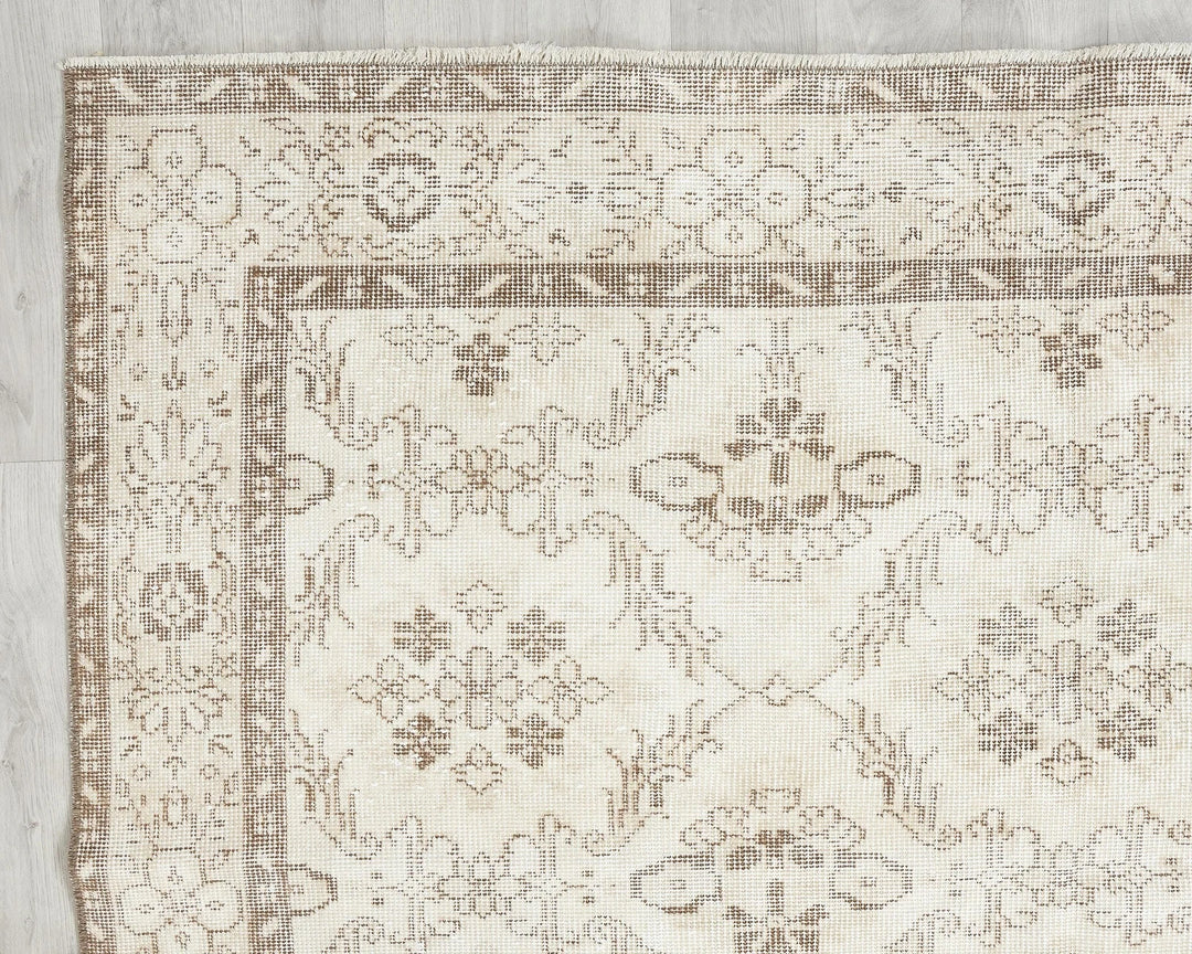 Beige Turkish Oushak Rug 5' 11" x 10' 5" Hand-Knotted | No. VR27516