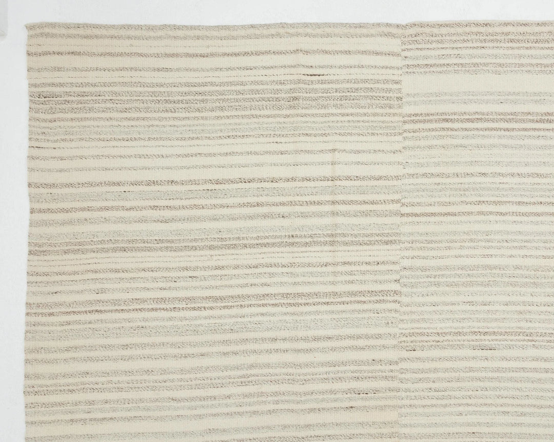 Beige Kilim Rug 10' 2" x 13' 7" | No. VR27775