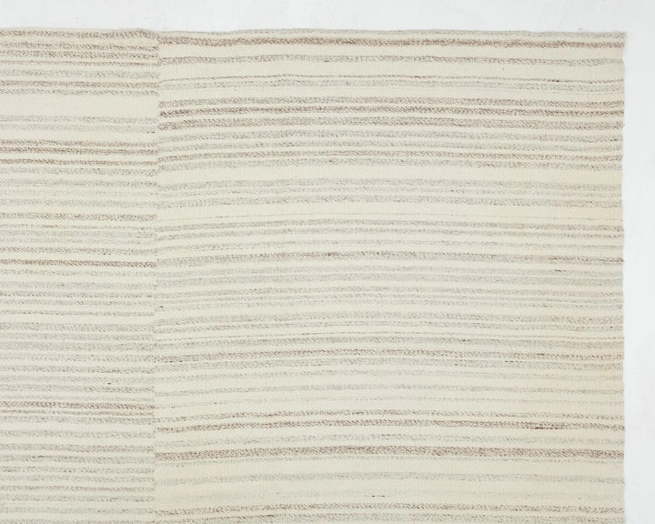 Beige Kilim Rug 10' 2" x 13' 7" | No. VR27775