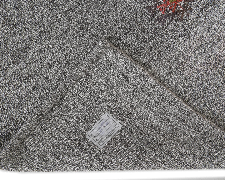 Gray Turkish Kilim Rug 6'10" x 8'2" Flat-Weave | No. VR27832