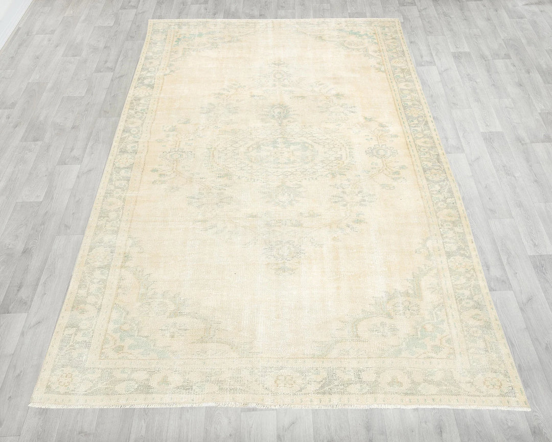 Beige Turkish Oushak Rug 5'7" x 8'11" Hand-Knotted | No. VR27850