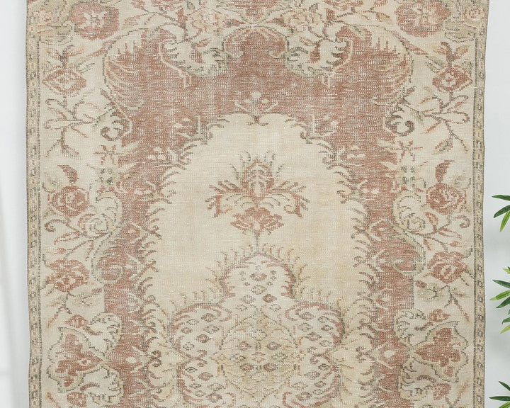 Beige Turkish Oushak Rug 5' x 9' Hand-Knotted view