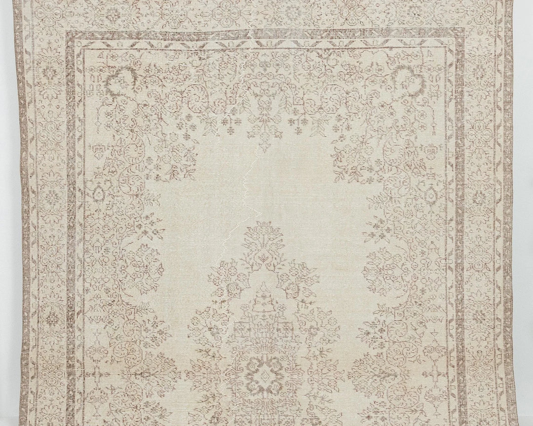 Beige Turkish Oushak Rug 6'11" x 10'5" Hand-Knotted | No. VR28050