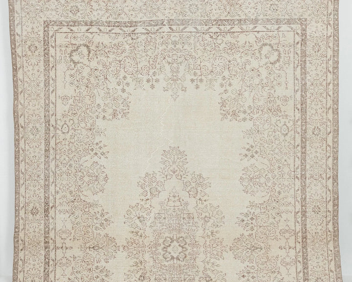 Beige Turkish Oushak Rug 6'11" x 10'5" Hand-Knotted | No. VR28050