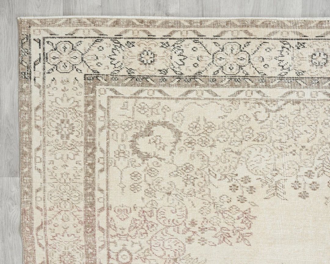Beige Turkish Oushak Rug 6'11" x 10'5" Hand-Knotted | No. VR28050