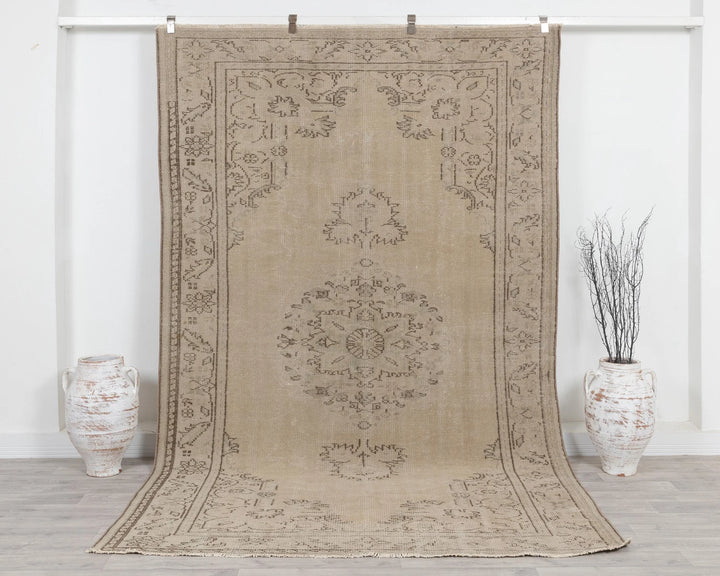 Beige Turkish Oushak Rug 7' x 10' Hand-Knotted | No. VR28139