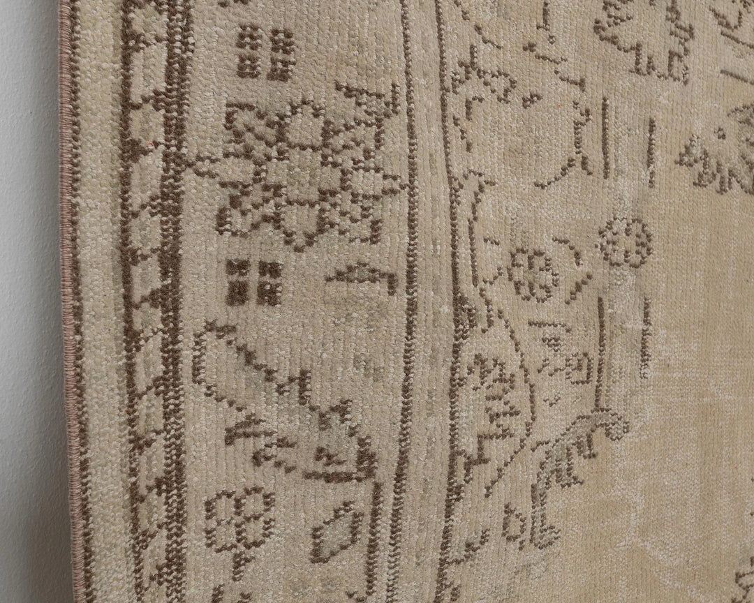 Beige Turkish Oushak Rug 7' x 10' Hand-Knotted | No. VR28139