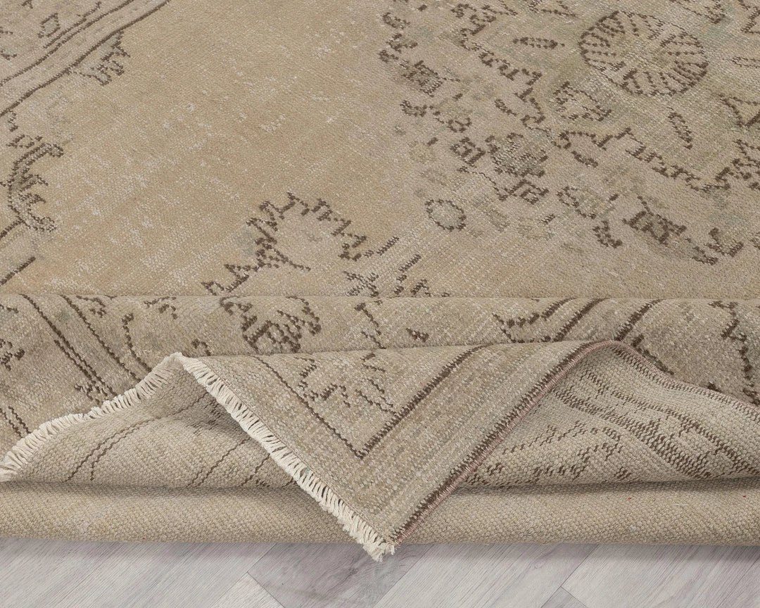 Beige Turkish Oushak Rug 7' x 10' Hand-Knotted | No. VR28139