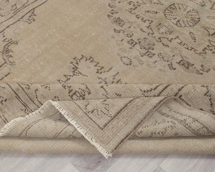 Beige Turkish Oushak Rug 7' x 10' Hand-Knotted | No. VR28139