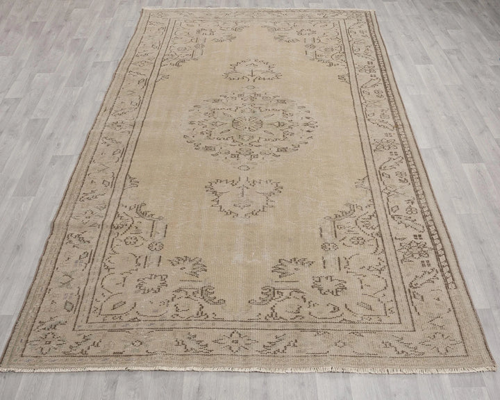 Beige Turkish Oushak Rug 7' x 10' Hand-Knotted | No. VR28139