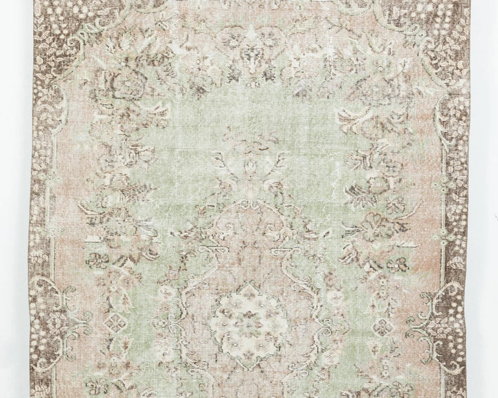 Faded Oushak Rug 5' 5" x 9' | No. VR28596
