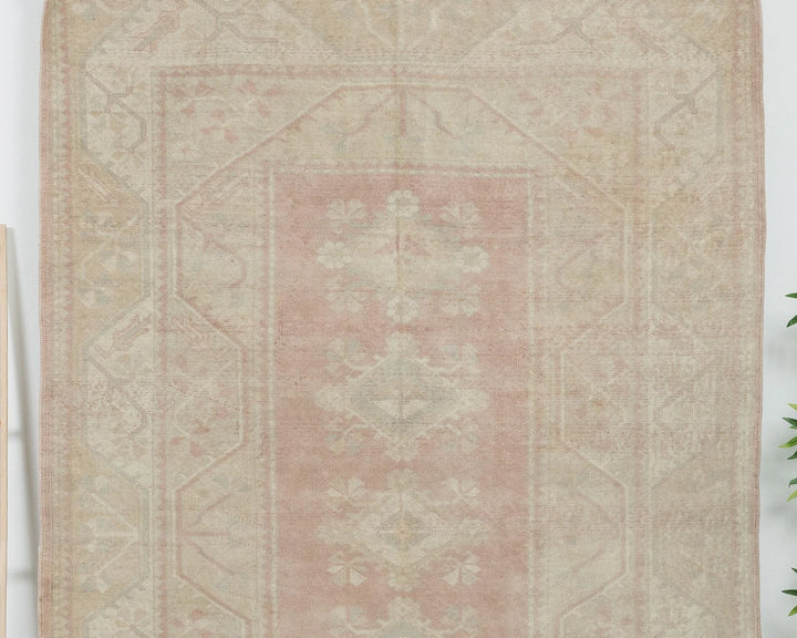 Beige Turkish Oushak Rug 5' 4" x 8' 1" Hand-Knotted close-up