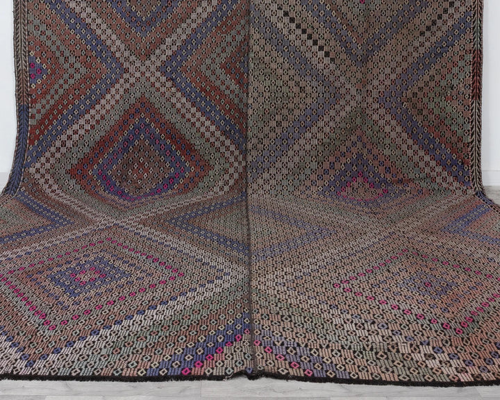 Kilim Rug 11' 7" x 13' 1" | No. VR29356
