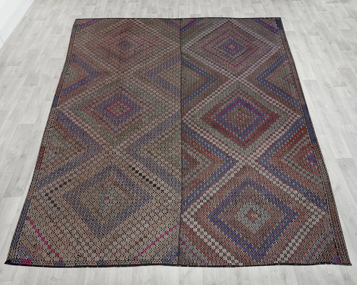 Kilim Rug 11' 7" x 13' 1" | No. VR29356
