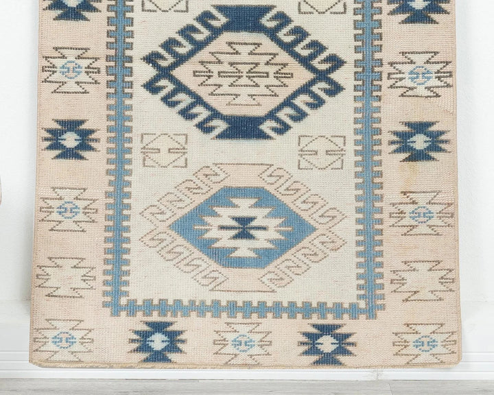 Oushak Rug 2' 8" x 4' | No. VR29439