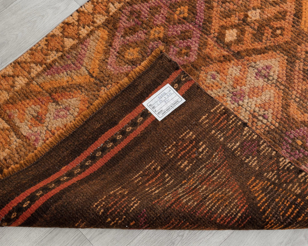 Runner Rug 2' 8" x 13' 11" | No. VR29500