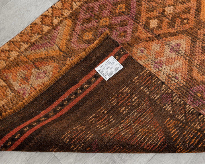 Runner Rug 2' 8" x 13' 11" | No. VR29500
