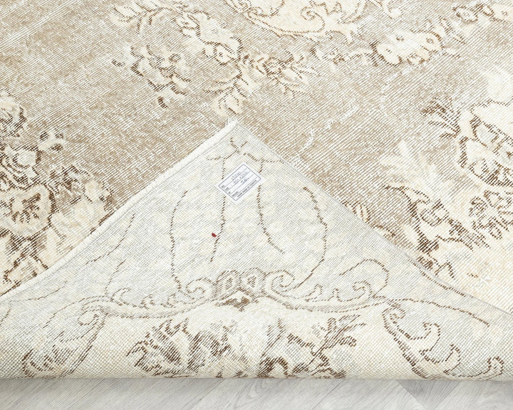 Multicolor Turkish Oushak Rug 6' 3" x 9' 9" Hand-Knotted texture
