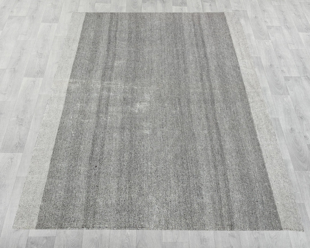 Gray Kilim Rug 8' 6" x 10' 6" | No. VR29613