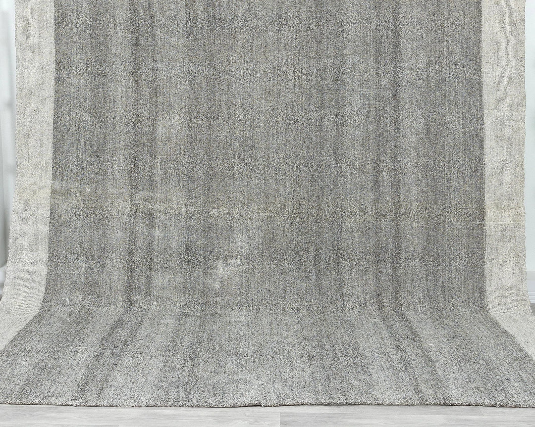 Gray Kilim Rug 8' 6" x 10' 6" | No. VR29613