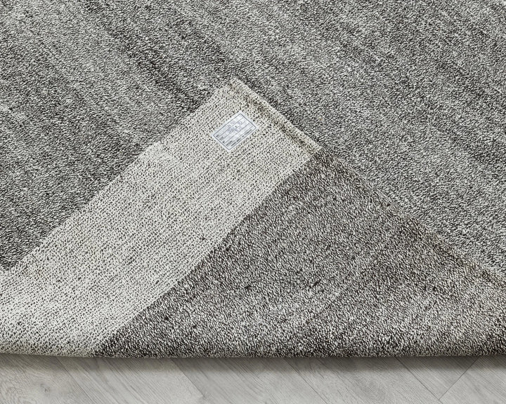 Gray Kilim Rug 8' 6" x 10' 6" | No. VR29613