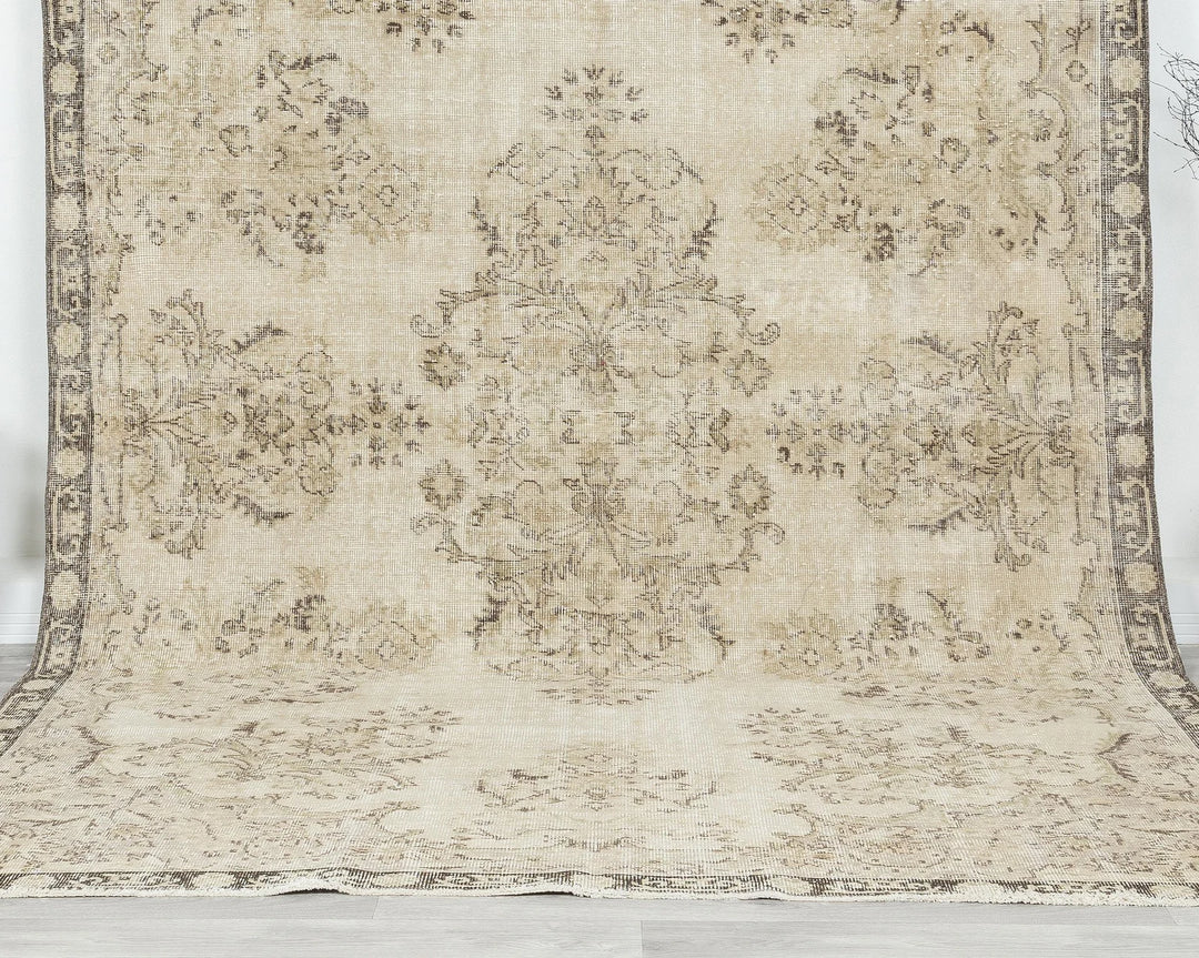 Multicolor Turkish Oushak Rug 6'8" x 10'6" Hand-Knotted | No. VR30054